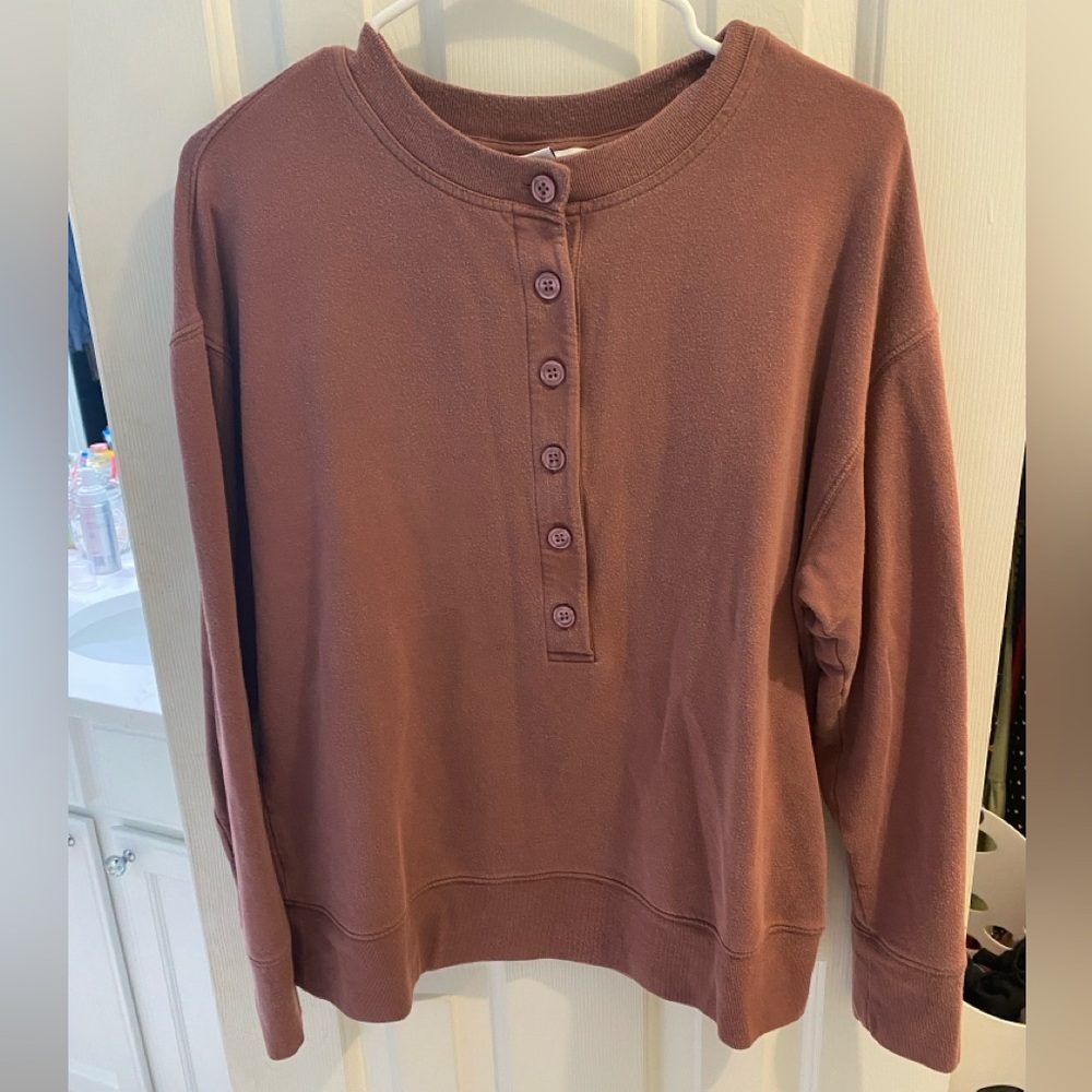 Athleta Crew Neck Sweatshirt - size S